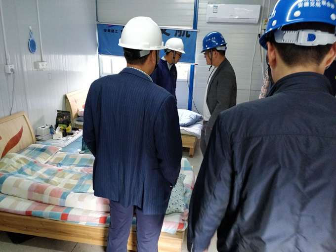 合軌4號(hào)線TJ03標(biāo)項(xiàng)目指揮部聯(lián)合監(jiān)理單位對(duì)項(xiàng)目部生活區(qū)消防及用電開展專項(xiàng)檢查 合軌4號(hào)線TJ03標(biāo)項(xiàng)目指揮部聯(lián)合監(jiān)理單位對(duì)項(xiàng)目部生活區(qū)消防及用電開展專項(xiàng)檢查